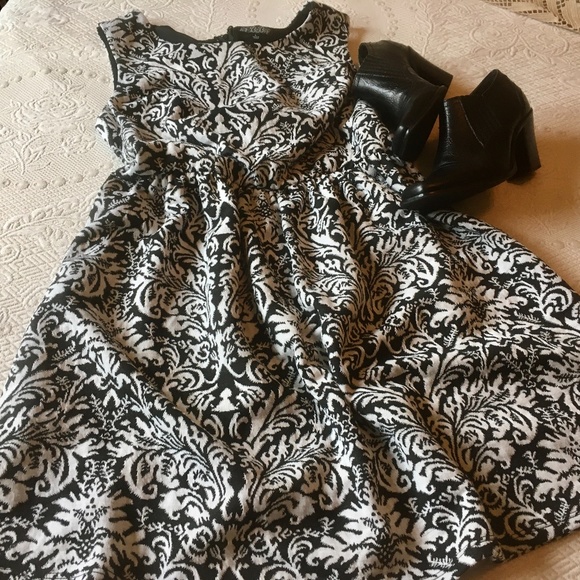 BeBop Dresses & Skirts - BeBop Dress